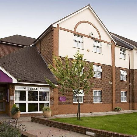 Premier Inn London Ilford Esterno foto