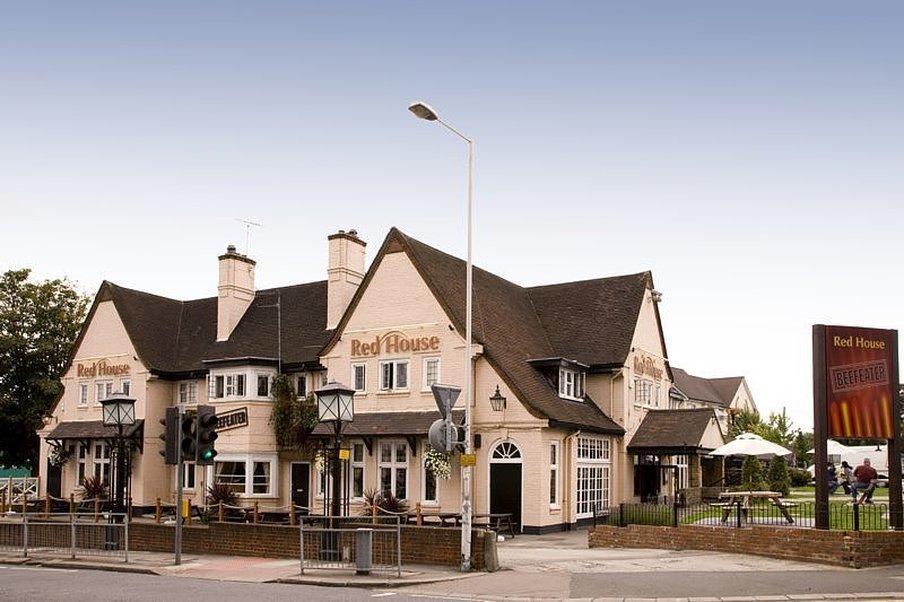 Premier Inn London Ilford Esterno foto