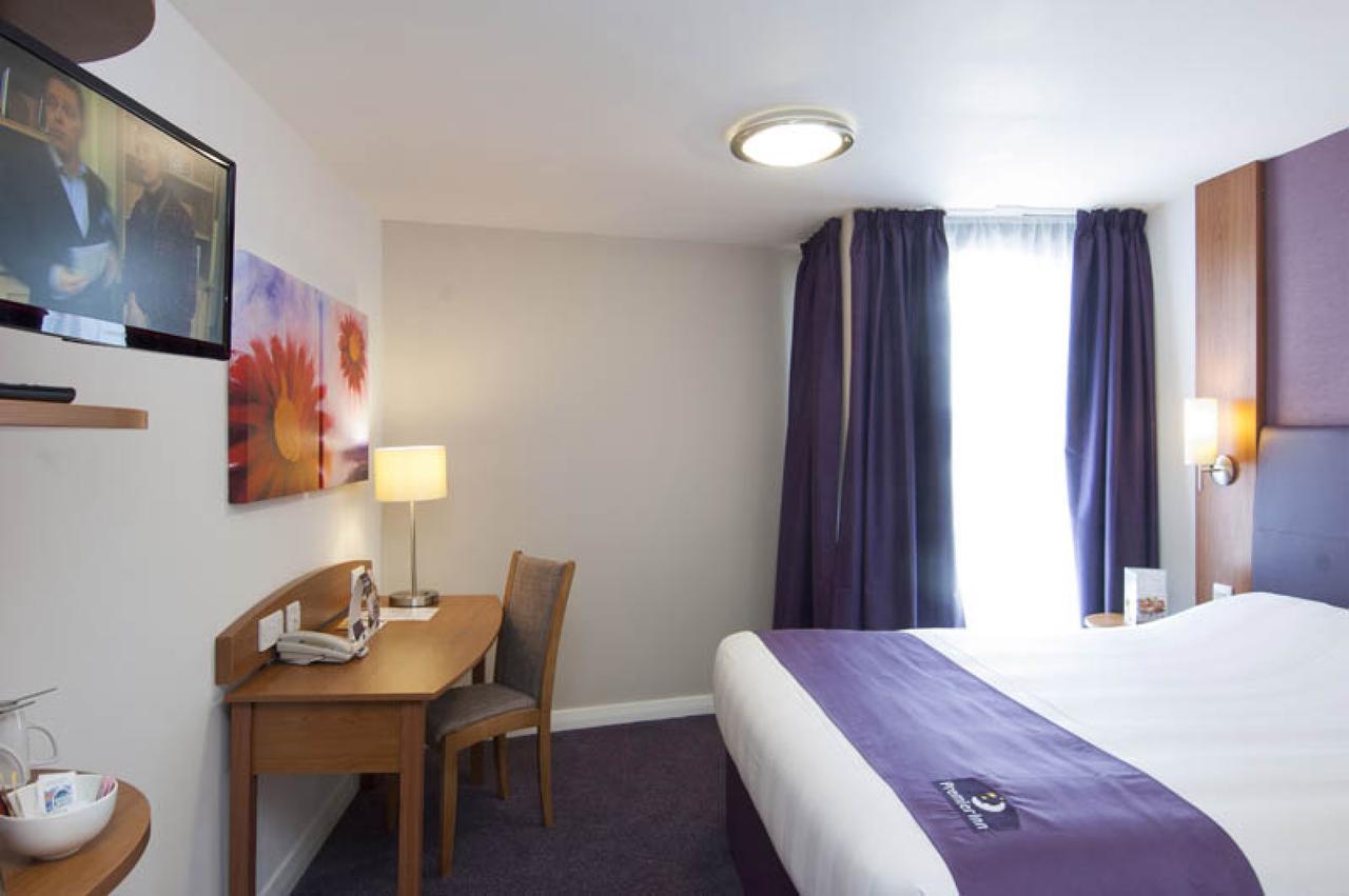 Premier Inn London Ilford Camera foto