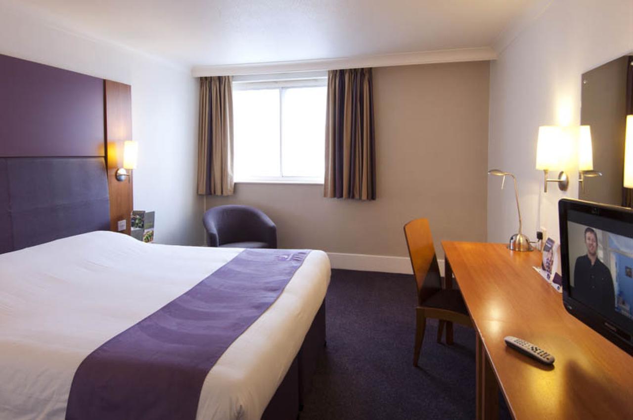 Premier Inn London Ilford Camera foto
