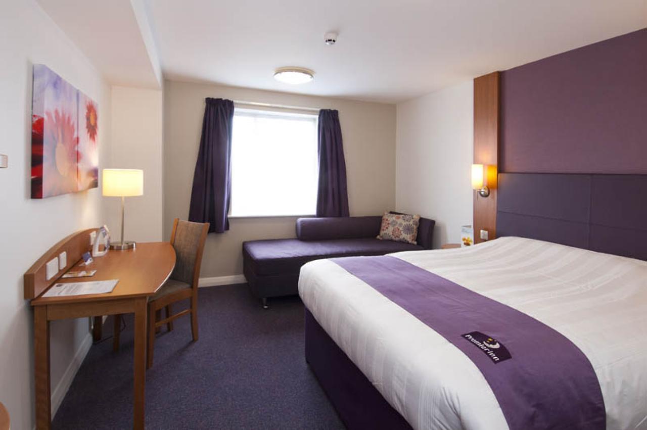 Premier Inn London Ilford Camera foto
